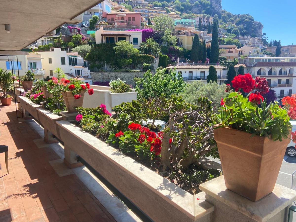 Villa Centaurea Apartment With Private Parking Ταορμίνα Εξωτερικό φωτογραφία