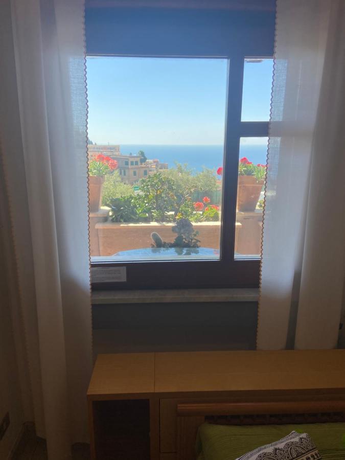 Villa Centaurea Apartment With Private Parking Ταορμίνα Εξωτερικό φωτογραφία